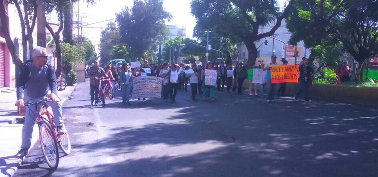 050716---BLOQUEOS-CNTE-5.jpg